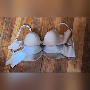 Warner's Seamless 3 Pack Nude and Purple Bras